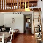 Maison 5pers-clim-piscine-wifi Semesterbostad *