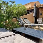 Hébergement de vacances Maison 5pers-clim-piscine-wifi *