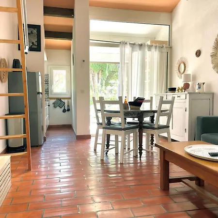 Maison 5pers-clim-piscine-wifi *